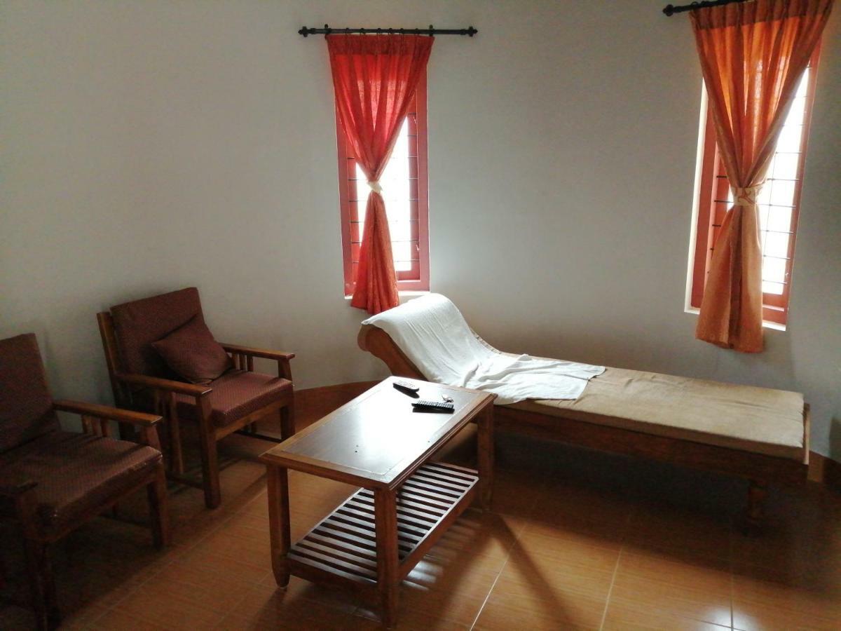 Spice Villas Holiday Udumbanshola Esterno foto
