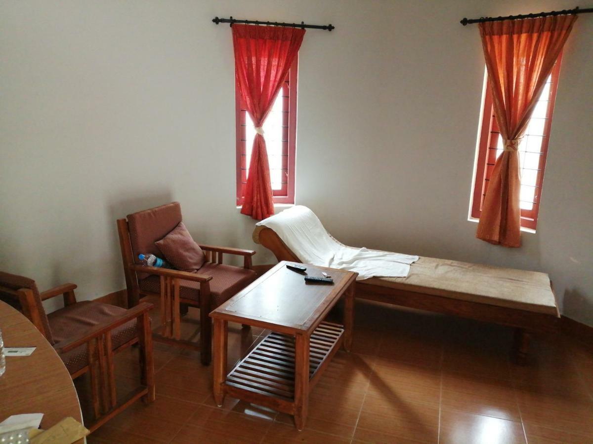 Spice Villas Holiday Udumbanshola Esterno foto